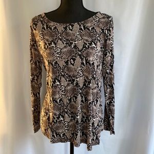 💜3/$15 Mario Serrani Snake Print Women’s Shirt